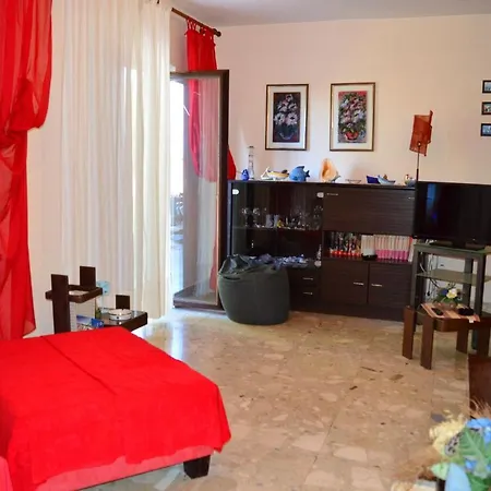 Holiday House Neno 521 Villa