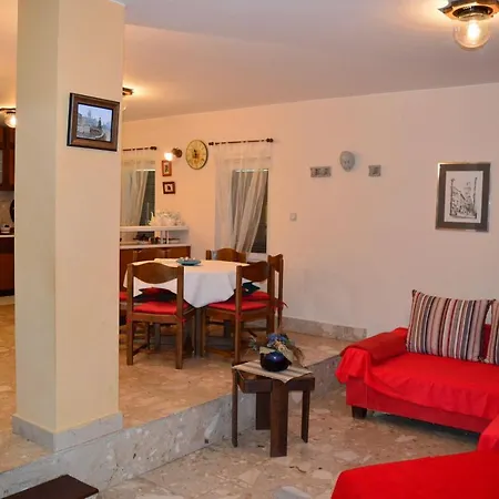 Holiday House Neno 521 * Grebastica